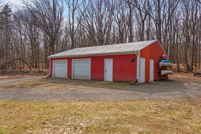 315 S Jackson Street, Hanover, MI 49241