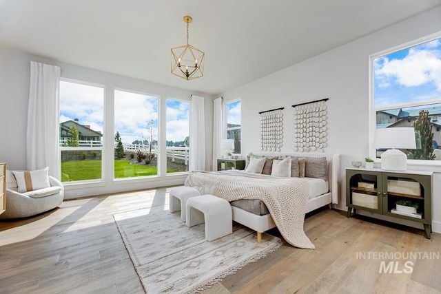 14508 N Goldfinch Ave, Boise, ID 83714