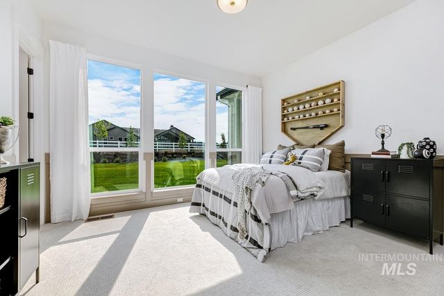 14508 N Goldfinch Ave, Boise, ID 83714