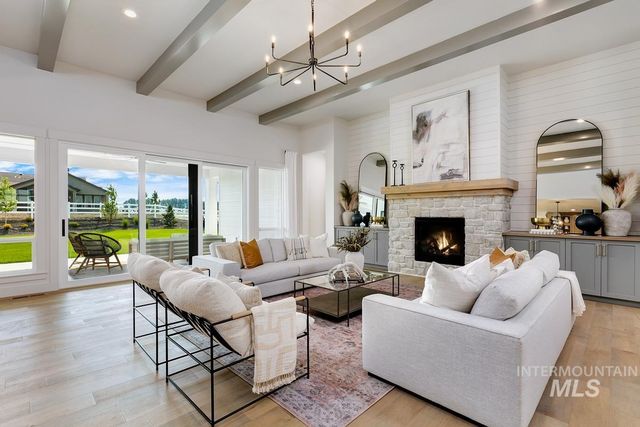 14508 N Goldfinch Ave, Boise, ID 83714