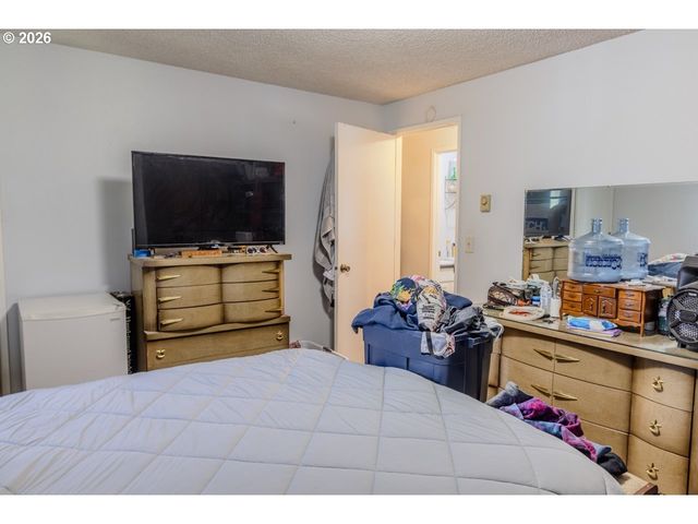 3302 T St, Vancouver, WA 98663