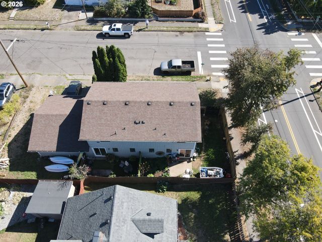 3302 T St, Vancouver, WA 98663