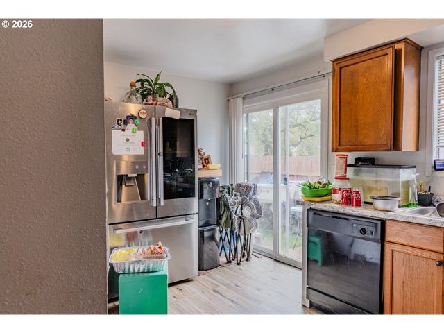 3302 T St, Vancouver, WA 98663