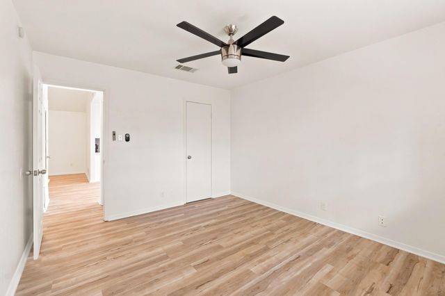 6711 West Gate BLVD A, Austin, TX 78745