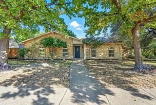 2106 Butterfield Trail, Grand Prairie, TX 75052