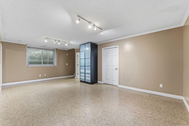 901 Oakwood Heights Circle 7, Eagan, MN 55123