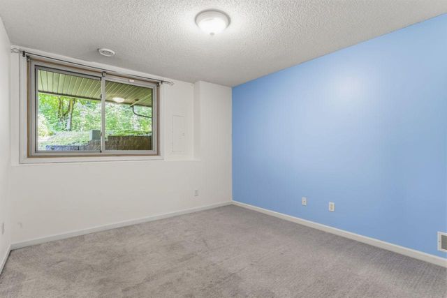 901 Oakwood Heights Circle 7, Eagan, MN 55123