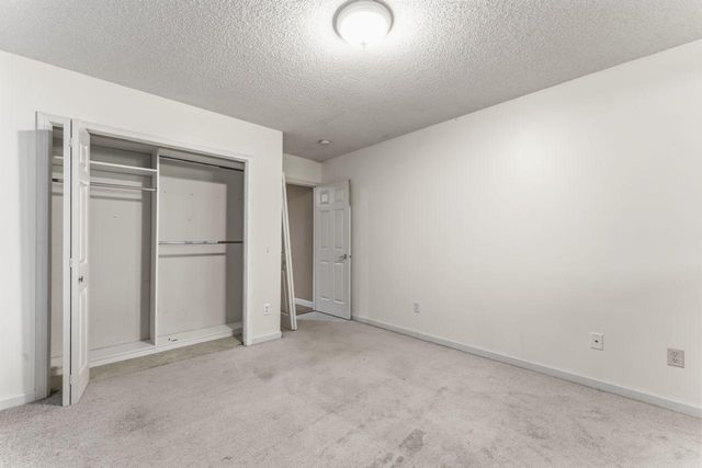 901 Oakwood Heights Circle 7, Eagan, MN 55123