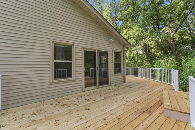 901 Oakwood Heights Circle 7, Eagan, MN 55123
