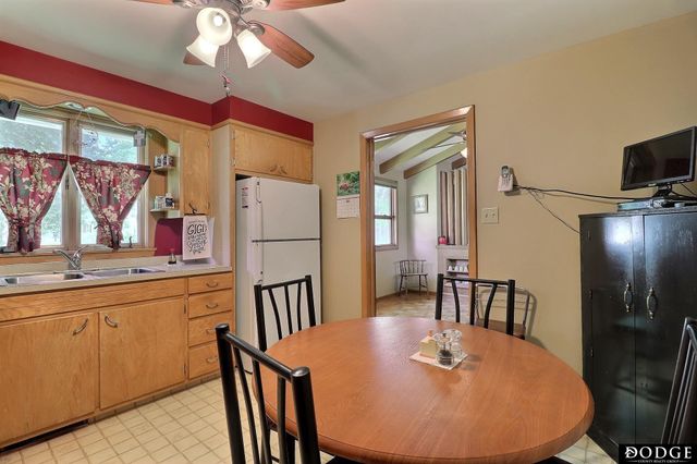 1963 E 9th Street, Fremont, NE 68025
