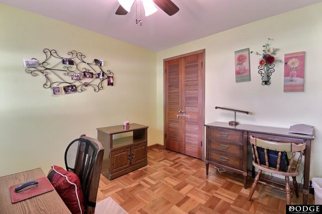 1963 E 9th Street, Fremont, NE 68025