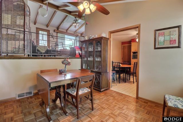 1963 E 9th Street, Fremont, NE 68025