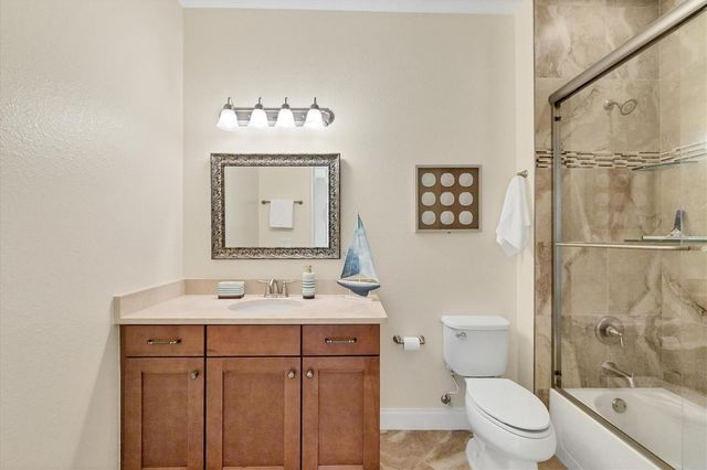 455 NOKOMIS AVENUE S 455, Venice, FL 34285