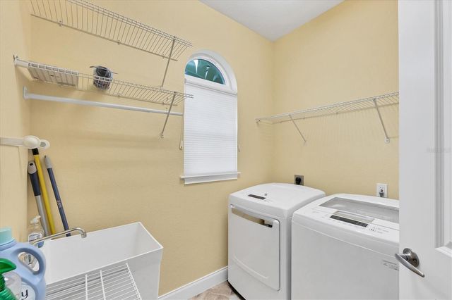 455 NOKOMIS AVENUE S 455, Venice, FL 34285