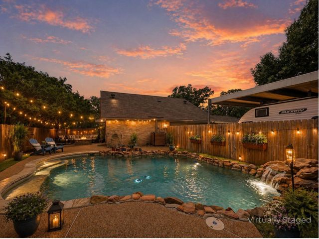 767 Dove Circle, Lewisville, TX 75067