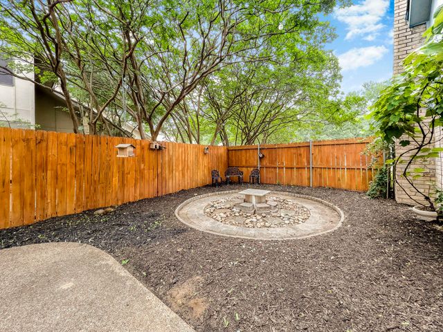 767 Dove Circle, Lewisville, TX 75067