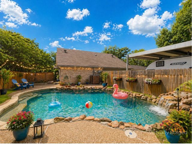 767 Dove Circle, Lewisville, TX 75067