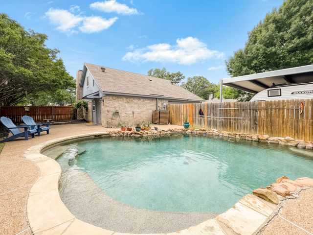 767 Dove Circle, Lewisville, TX 75067
