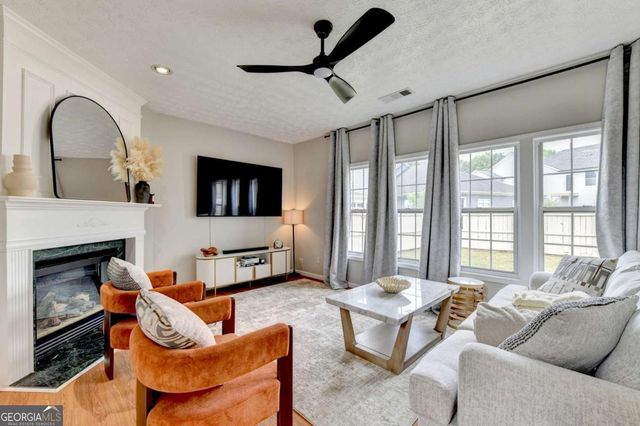 720 Goldenrod Way, Norcross, GA 30093