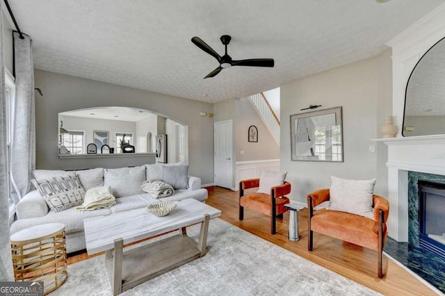 720 Goldenrod Way, Norcross, GA 30093