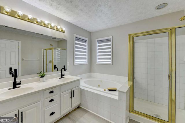 720 Goldenrod Way, Norcross, GA 30093