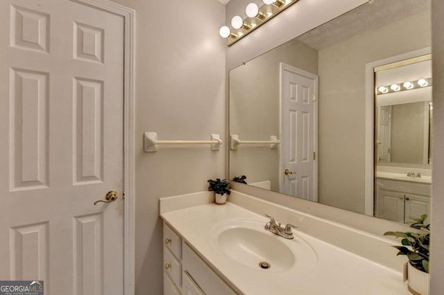 720 Goldenrod Way, Norcross, GA 30093