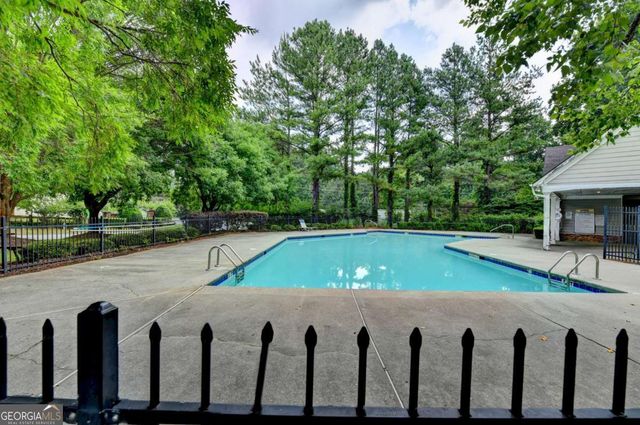 720 Goldenrod Way, Norcross, GA 30093