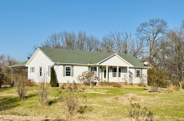 510 Gant Rd, Shelbyville, TN 37160