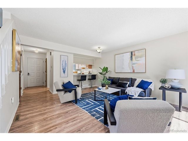 6855 W 84th Way 32, Arvada, CO 80003
