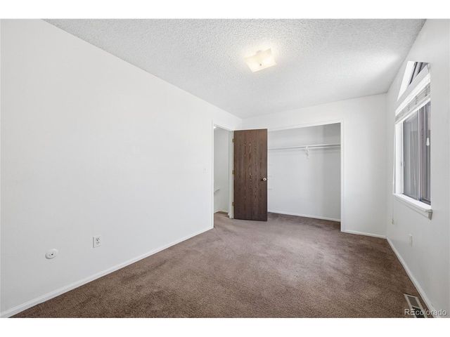 6855 W 84th Way 32, Arvada, CO 80003
