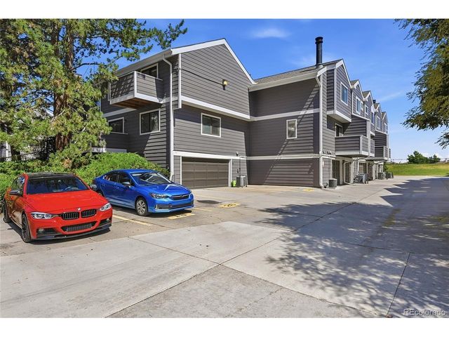 6855 W 84th Way 32, Arvada, CO 80003