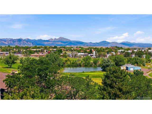 6855 W 84th Way 32, Arvada, CO 80003