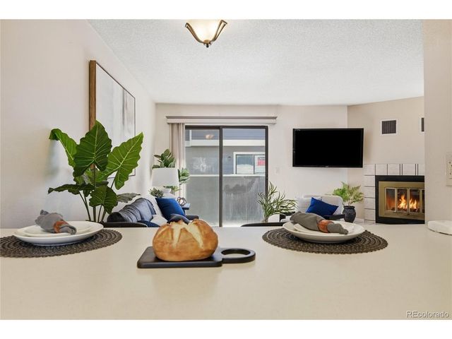 6855 W 84th Way 32, Arvada, CO 80003