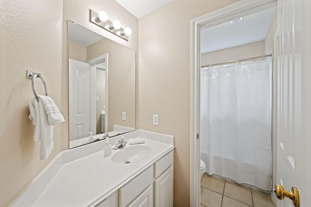 3302 Long Meadow Court, Pearland, TX 77584