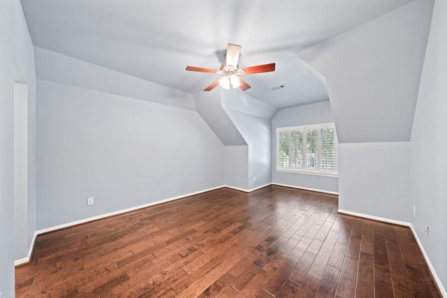 3302 Long Meadow Court, Pearland, TX 77584