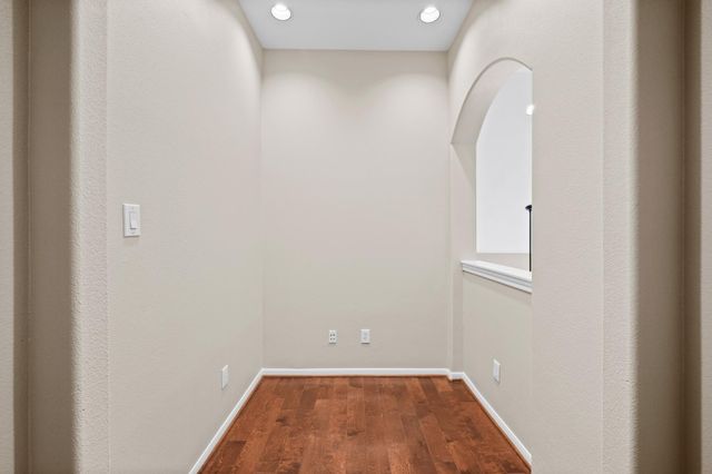3302 Long Meadow Court, Pearland, TX 77584