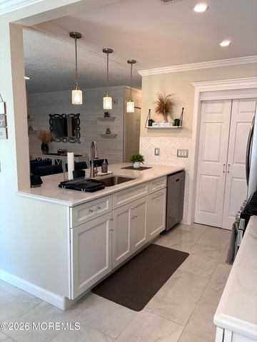 2111 Waters Edge Drive 2111, Toms River, NJ 08753