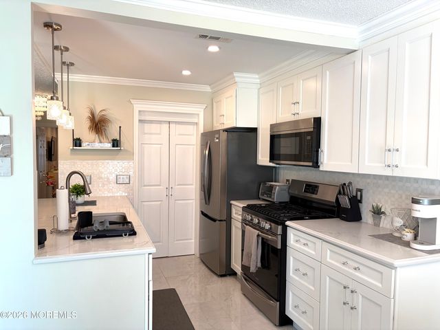 2111 Waters Edge Drive 2111, Toms River, NJ 08753