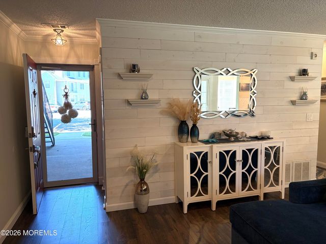 2111 Waters Edge Drive 2111, Toms River, NJ 08753