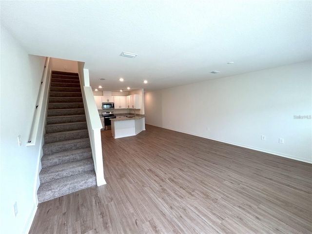 734 STONEY POINT CIRCLE, Davenport, FL 33896