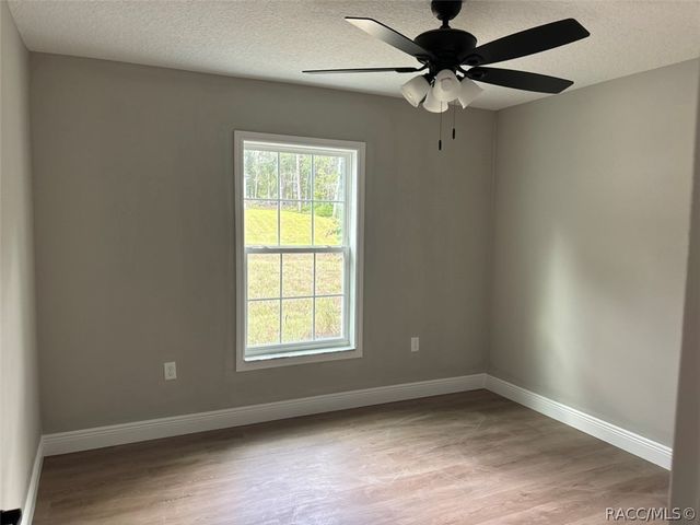 8321 N Vince Drive, Dunnellon, FL 34434
