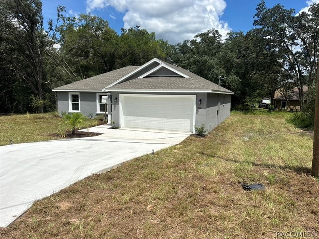 8321 N Vince Drive, Dunnellon, FL 34434