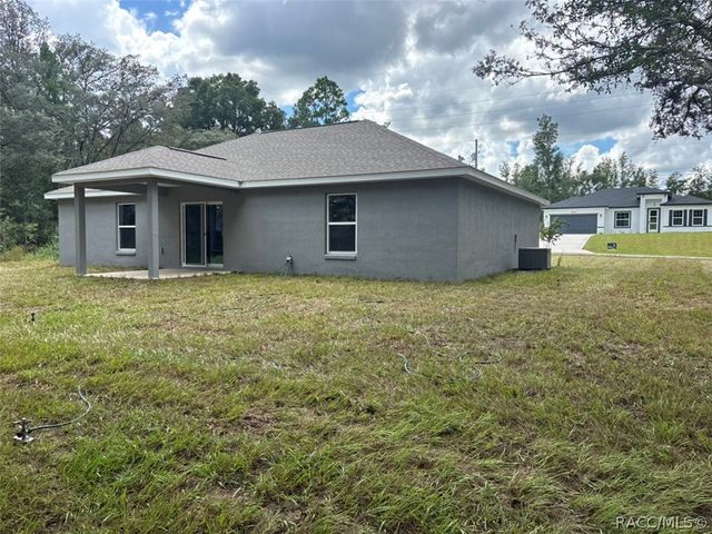 8321 N Vince Drive, Dunnellon, FL 34434