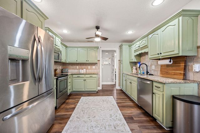 44 Bending Oak Drive, Chickamauga, GA 30707