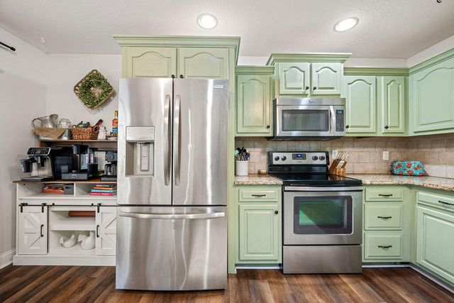 44 Bending Oak Drive, Chickamauga, GA 30707