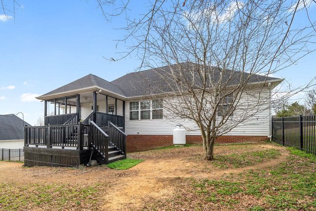 44 Bending Oak Drive, Chickamauga, GA 30707