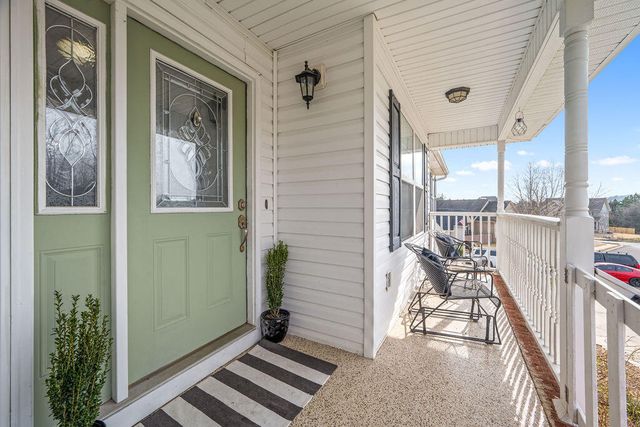 44 Bending Oak Drive, Chickamauga, GA 30707