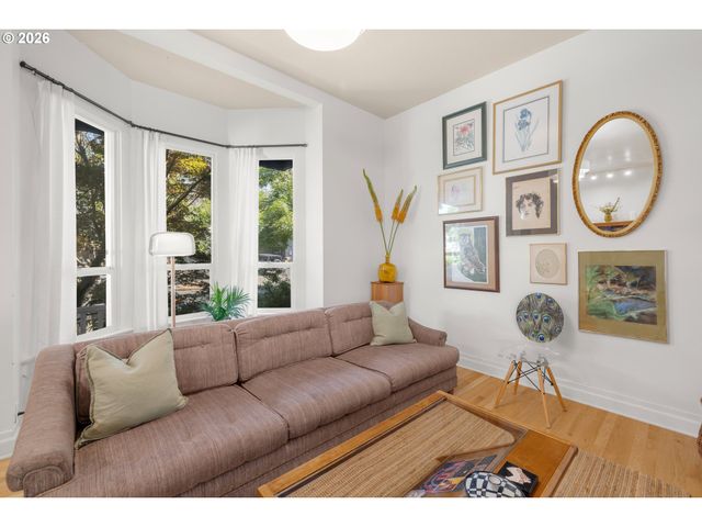 226 N PAGE St, Portland, OR 97227