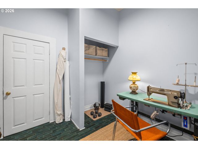 226 N PAGE St, Portland, OR 97227