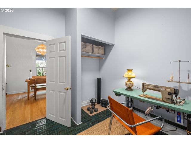 226 N PAGE St, Portland, OR 97227